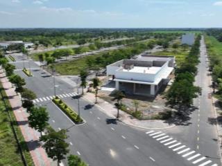 Bán gấp nền góc 149m2 KDC Lago Centro, mặt tiền TL824, đối diện TTTM, Lương Bình, Bến Lức, Long An 