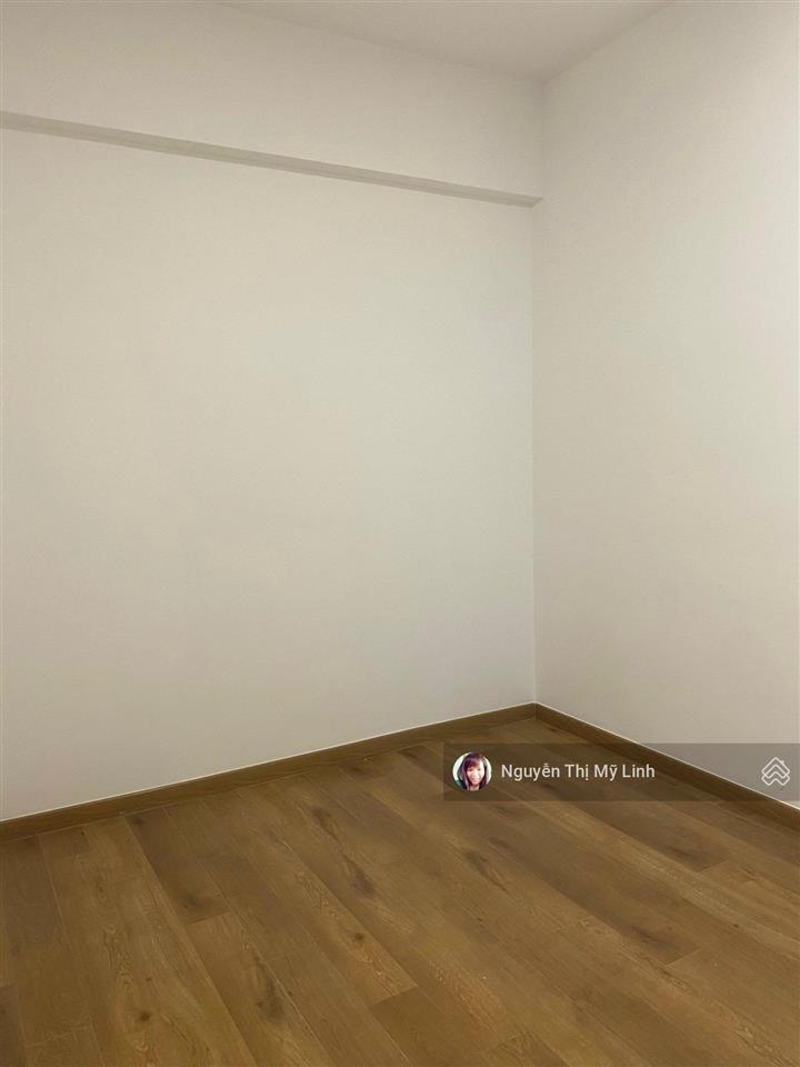 Cần bán căn hộ mp678 (2pn 1wc) giá chỉ 3,75 tỷ view kênh đào, sổ hồng riêng.  linh 0933 868 ***