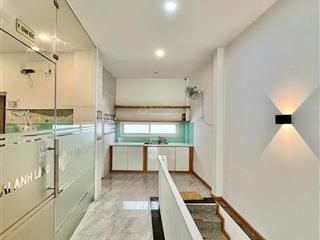Cho thuê nhà mặt tiền đường trần phú  gần chợ 30/4