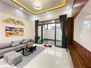 Nhà mới góc 3 mặt tiền nguyễn trung trực, rạch giá