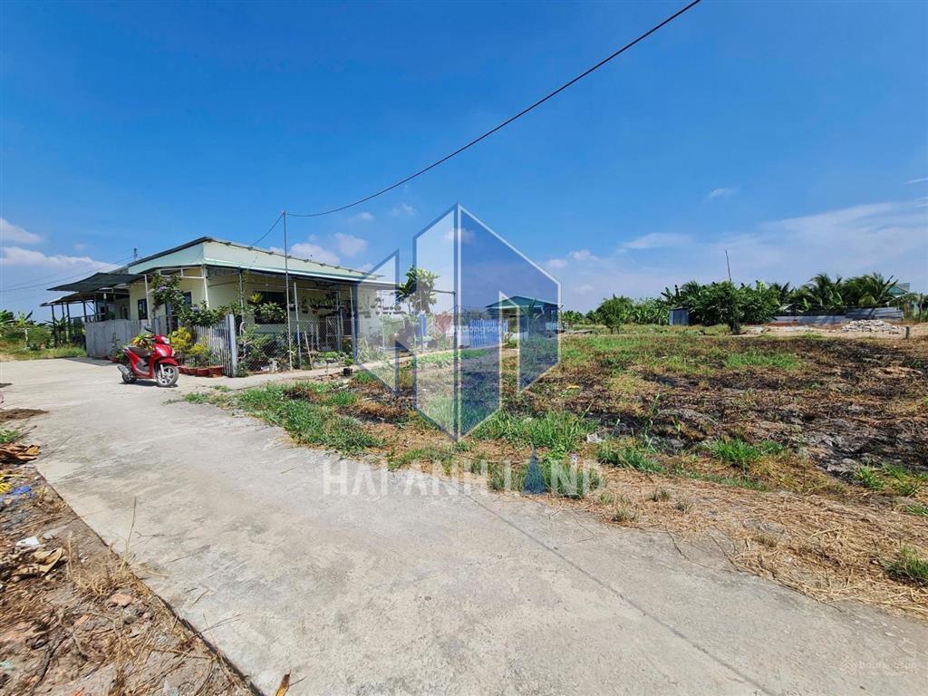 Bán đất cầu đập đá  tuyến tránh, cách lạc hồng 10p lái xe.