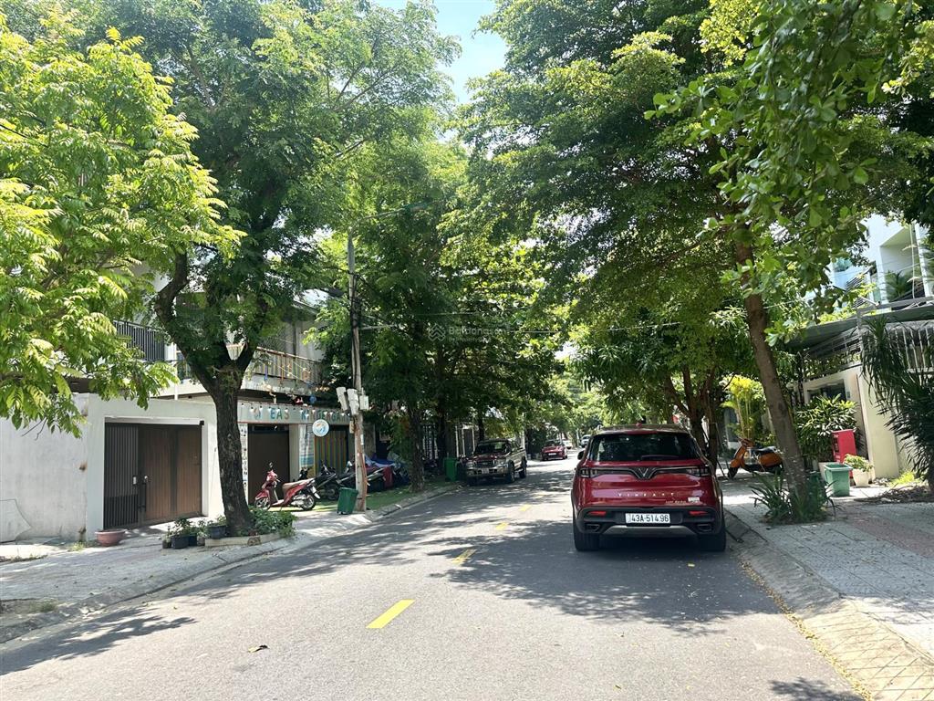 Bán cặp đất biển khu tân trà diện tích 285m2, đối diện công viên. giá siêu rẻ 10,5 tỷ