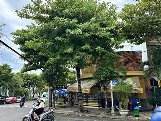 Bán lô góc 2mt tiểu la. vị trí kinh doanh siêu đắc địa. dt 161m2, ngang 14m. giá 23,5 tỷ