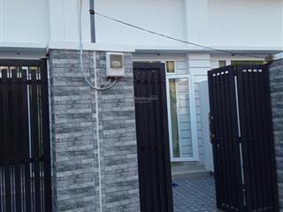 Cho thuê nhà nguyên căn. thiết kế hiện đại. đồng hồ điện và nước riêng theo giá nhà nước