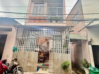 Bán nhà 4m8x15m. 1 lầu, 3pn, có 2 phòng trọ phía sau, sát song hành vs ngã tư an sương, tmt, q12