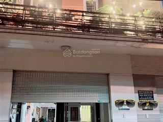Bán nhà 5.55x18m, 2 lầu, 4pn, hẻm 6m thông, trường chinh, tht, q12. 7ty8
