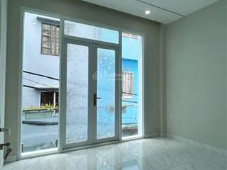 Bán nhà 6x11m, 2 lầu, hẻm 3m thông, ngay chợ cầu, nguyễn văn quá, đht, q12