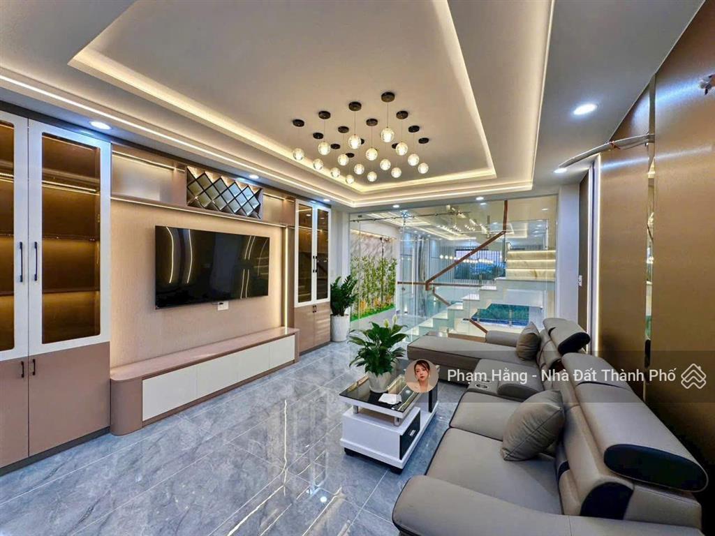 Bán nhà đẹp phường thạnh xuân, quận 12  full công năng, có gara ô tô, phòng xông hơi