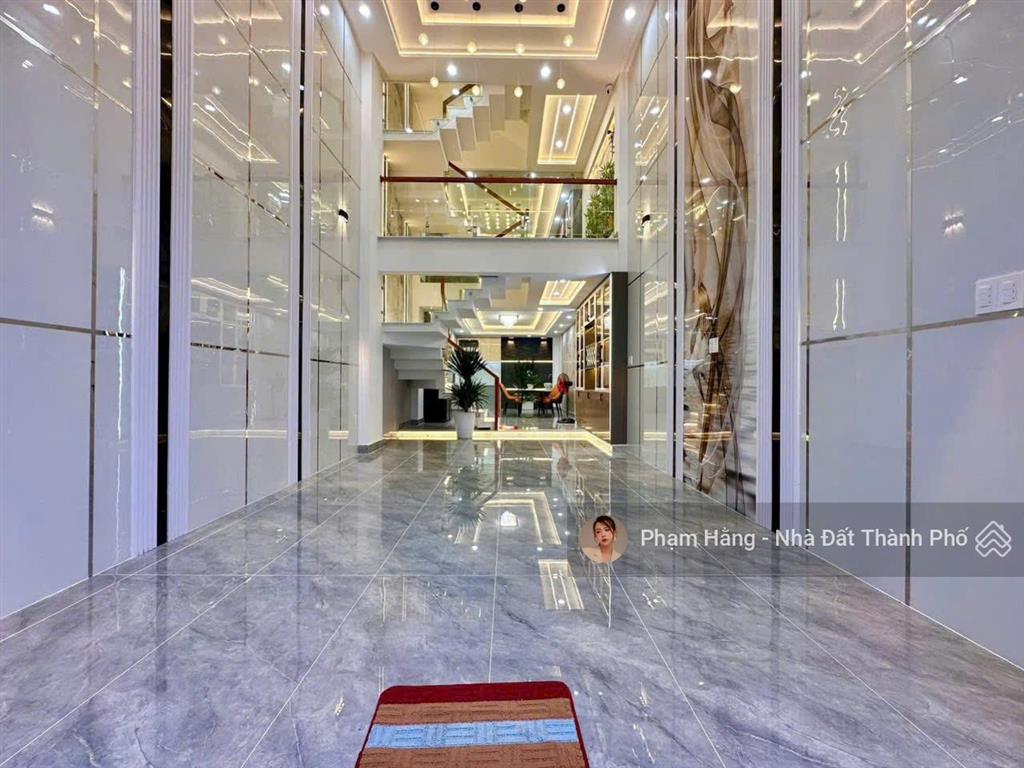 Bán nhà đẹp phường thạnh xuân, quận 12  full công năng, có gara ô tô, phòng xông hơi