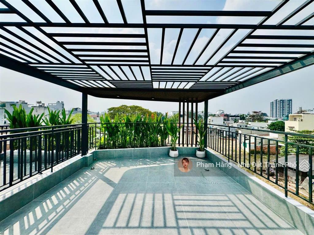 Bán nhà hẻm xe hơi thang máy đẹp y hình