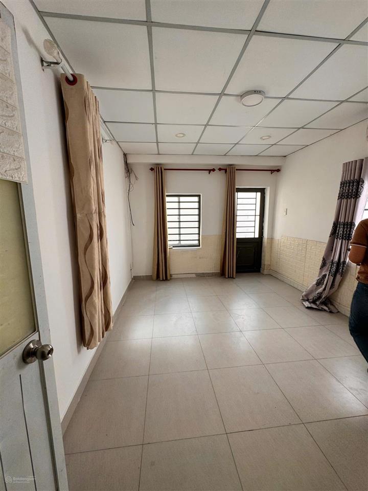 Bán nhà khu làng đại học nguyễn gia trí 3.5x9m hậu 7m 2 tầng, giá 5.4 tỷ