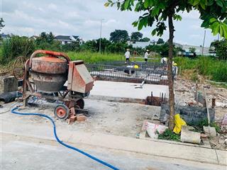Khu đô thị đông bình dương, giá chỉ từ 10 đến 12 triệu/m2,  0886 048 *** tuấn