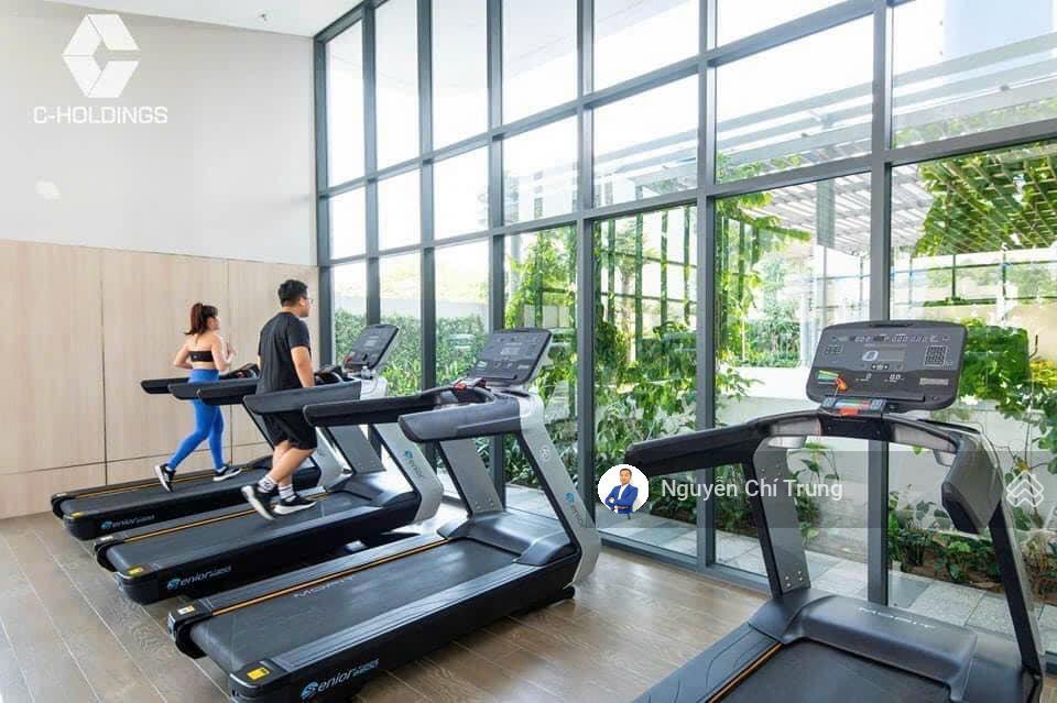 Kẹt vốn kinh doanh, cần bán căn hộ full nội thất, tầng đẹp, view đẹp 2,3 tỷ