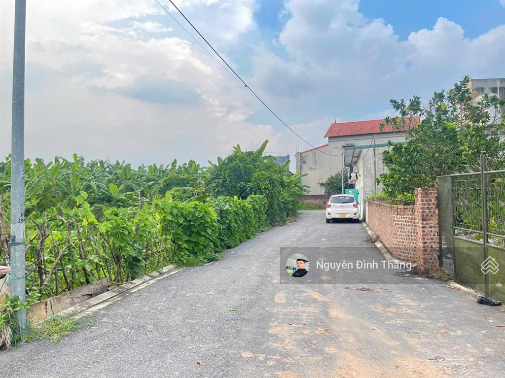 Bán đất 31m2 đông dư trong đê bát tràng vị trí đẹp, tiện ích bạt ngàn , hàng hiếm