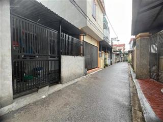 Bán 40m2 có sẵn nhà cấp 4 tô khê phú sơn, gia lâm ô tô đỗ cửa