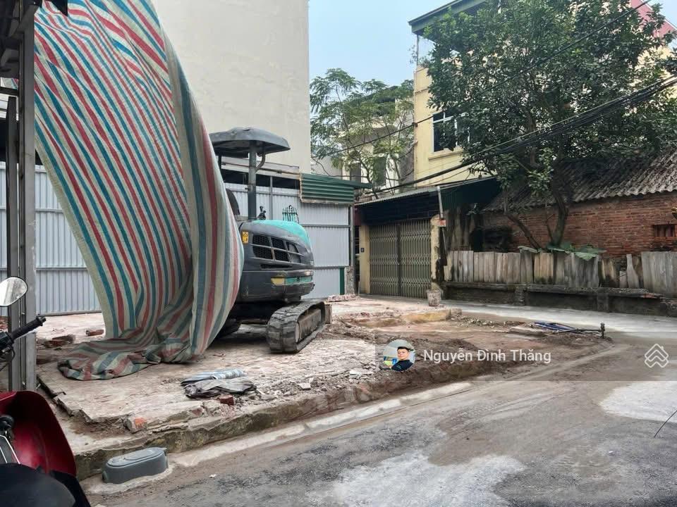 Bán lô góc 2 mặt thoáng ngô xuân quảng, trâu quỳ, gia lâm. dt 55.5m2