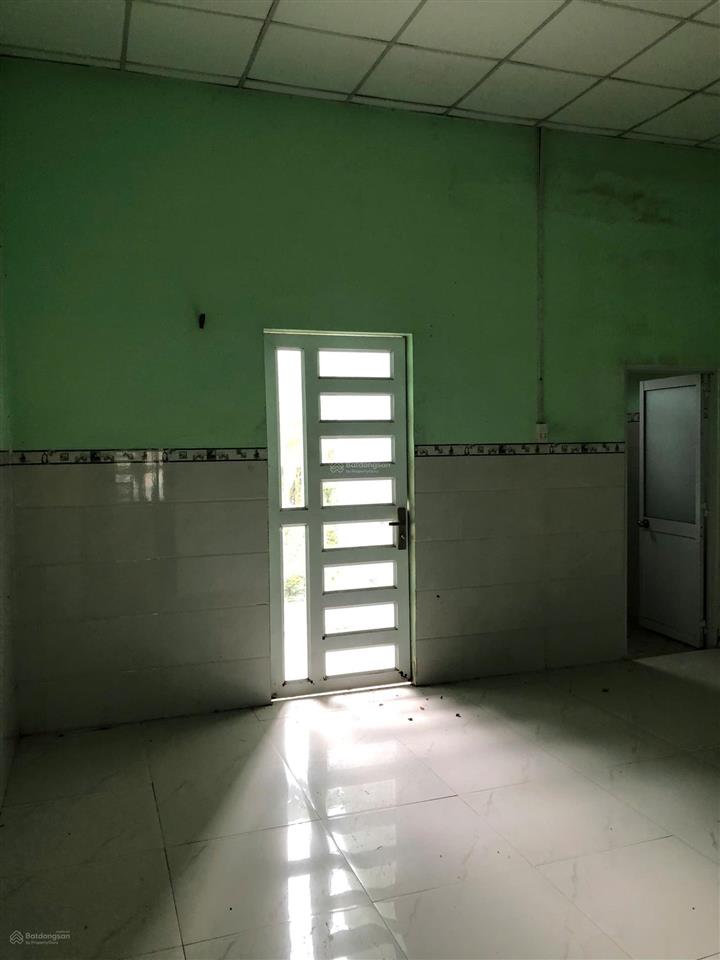 Nhà mặt tiền đường đức hòa thượng, huyện đức hòa, long an. cách vòng xoay đt824, 823d chỉ 1.5km