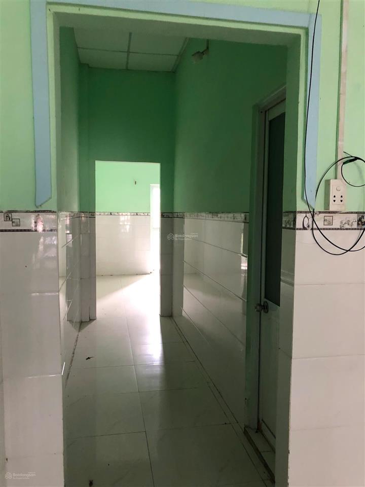 Nhà mặt tiền đường đức hòa thượng, huyện đức hòa, long an. cách vòng xoay đt824, 823d chỉ 1.5km