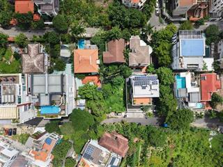 Bán biệt thự góc 2 mặt tiền dương văn an, an phú, đường đẹp gần cv, 377m2 giá 100 tỷ. 0974 938 ***