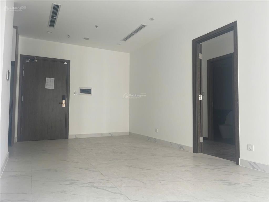 Bán căn 2pn the beverly  vinhomes q9, giá 4.8 tỷ, dt 79m2, view thoáng mát, nhà mới cđt, vô ở ngay