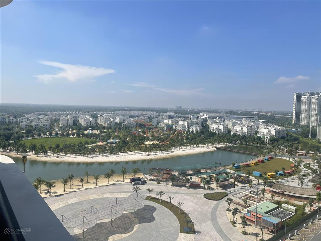 Bán nhanh căn 1pn +, dt54m2 giá 3.4tỷ the beverly  vinhomes q9, view hướng mát nhà mới vô ở ngay