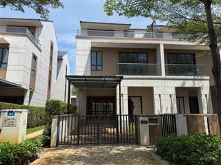 Bán nhà phố góc đẹp zone 8 swanbay, giá chỉ 11 tỷ