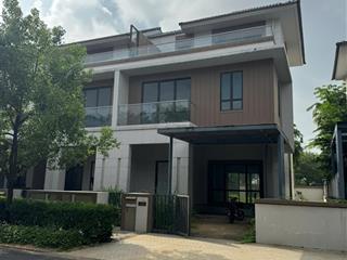 Sốc nhà phố mặt tiền 60m zone 8 swanbay giá chỉ 15 tỷ! cơ hội đầu tư siêu lời!