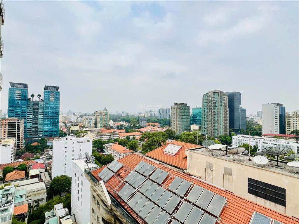 Penthouse lancaster 266m2 22 lê thánh tôn quận 1 giá chỉ 45 tỷ