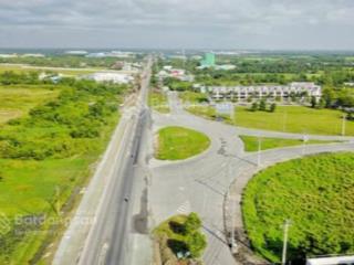 Bán nhanh nền đất western city giá chỉ 600 triệu. 64m2 hướng đông nam. hạ tầng hoàn thiện 100%