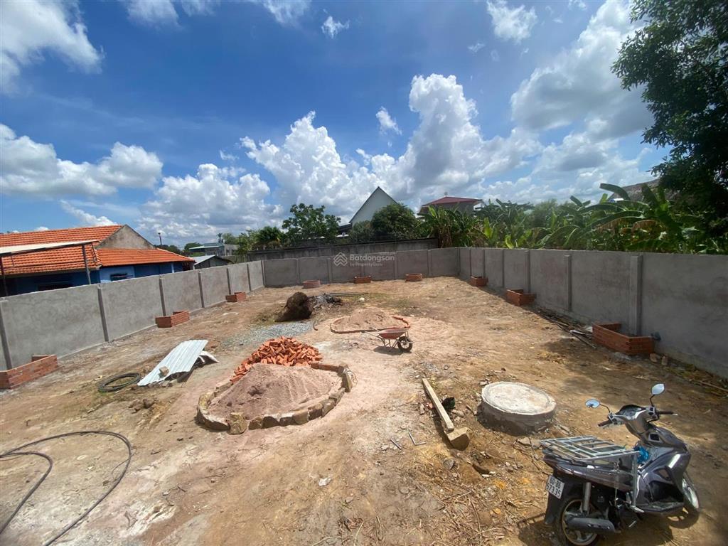 Bán đất view cánh đồng 606m2 cách trung tâm phước bửu xã hồ tràm 1km cách ql 55 400m