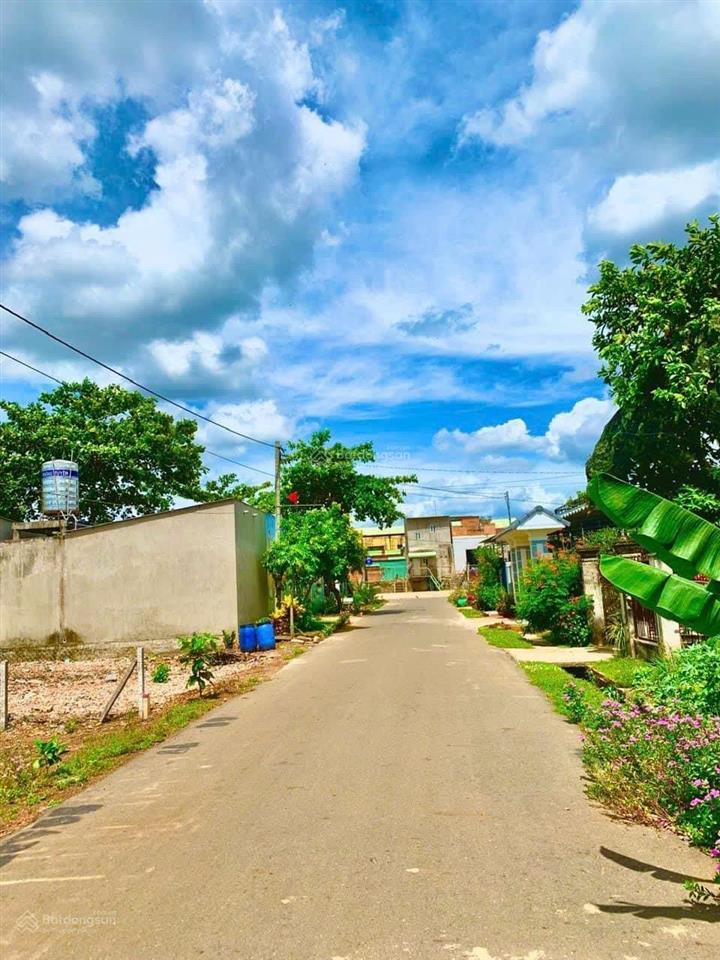 Cần bán đất biệt thự 10x30m giá 1,7ty tại chợ bàu lâm xuyên mộc brvt