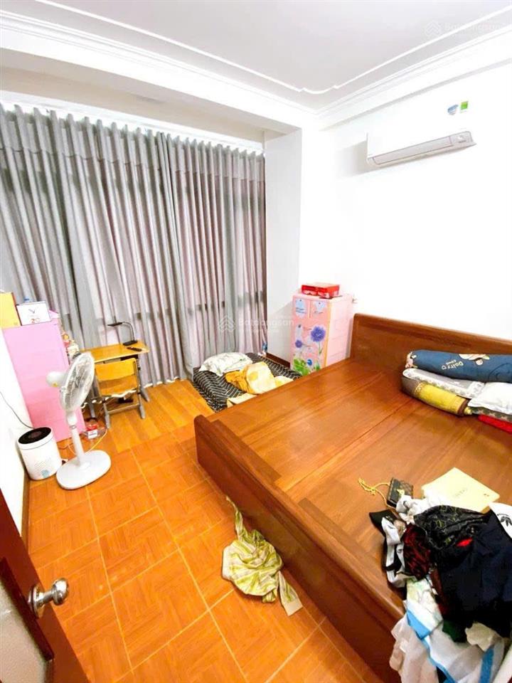 Chính chủ bán nhà kim giang, linh đàm ô tô tránh kd43m2x 4 tầng  giá 9.4 tỷ