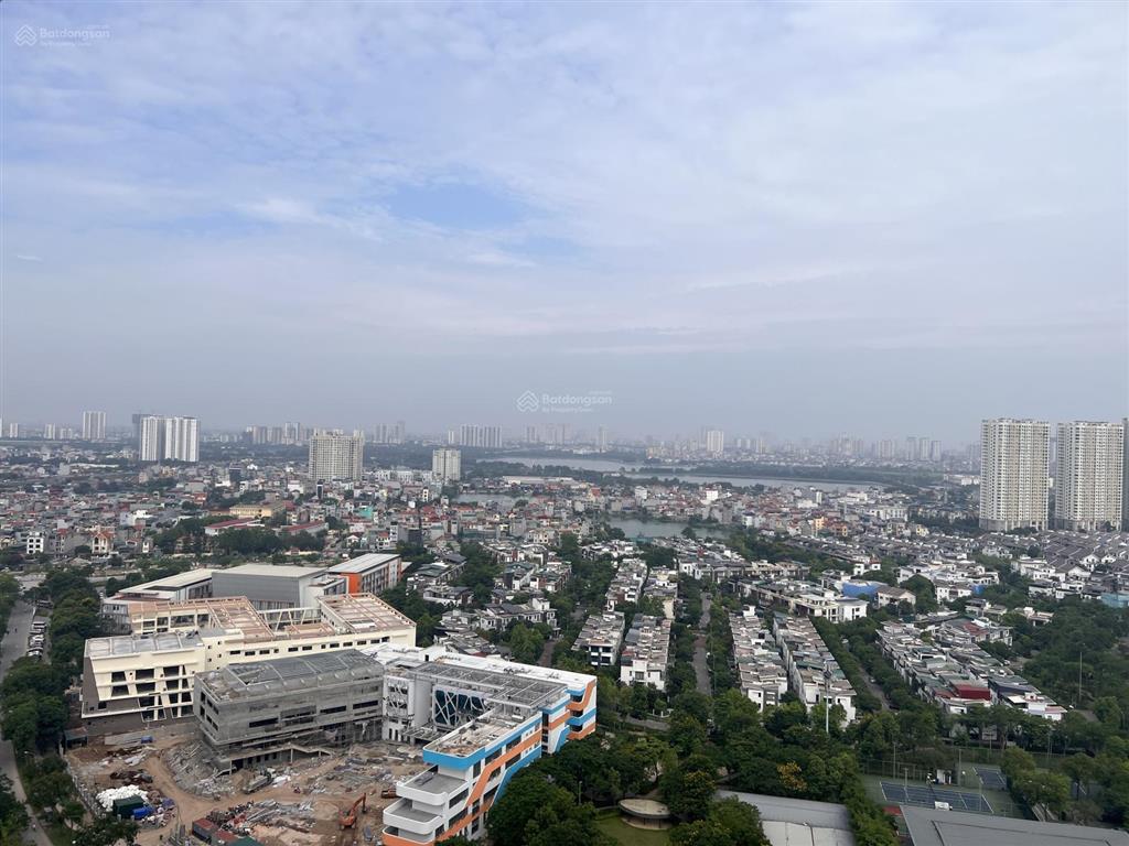 Bán 2pn full đồ the two gamuda, tầng trung số đẹp, view khu đô thị, sẵn sổ có hỗ trợ khách vay nh