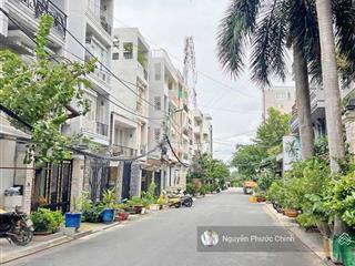 Hót nhât khu vực bán lô đất mt đường 37 sát đường lâm văn bềnp bình thuận q7  0908 231 ***