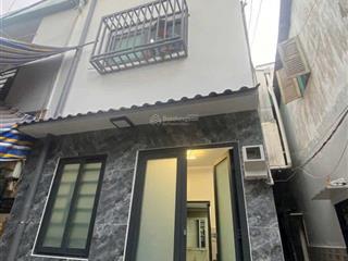 Nhà bán tại mạc vân p. phú định (mới) cách mặt tiền hẻm 20m