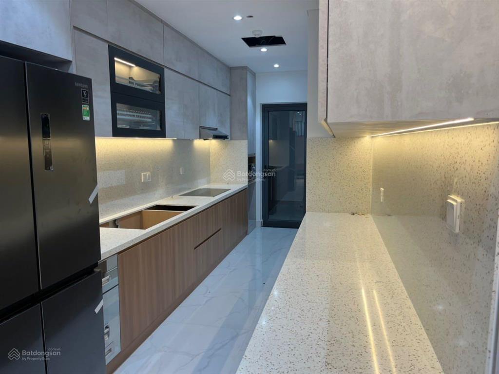 Chuyên cho thuê căn hộ diamond alnata, nhà mới 100%. dọn vô ở ngay  0947 011 ***