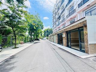 Nhà phố 5 tầng cực đẹp có thang máy sát mặt tiền quốc lộ 13  khu ven sông sài gòn thủ đức