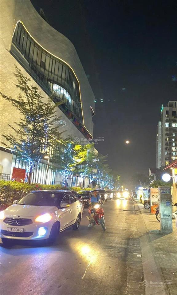 Bán lô đất biệt thự sau gigamall phạm văn đồng (11x18) shr khu dân cư hiện hữu
