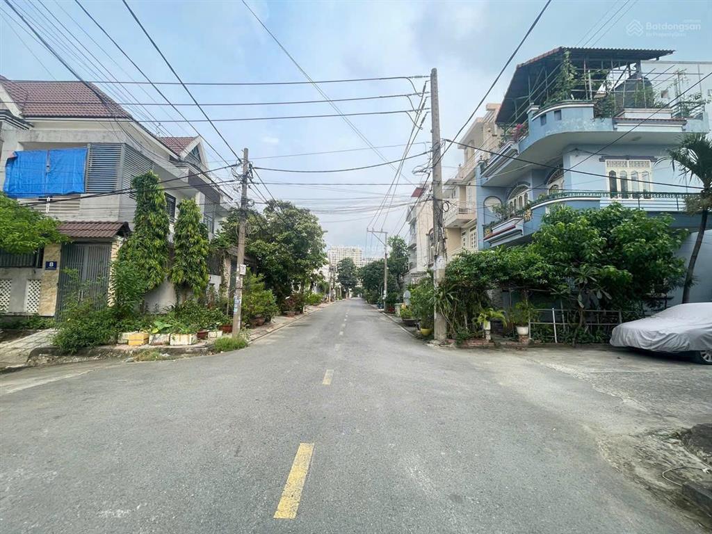 Bán lô đất biệt thự sau gigamall phạm văn đồng (11x18) shr khu dân cư hiện hữu