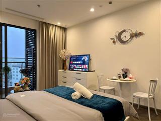 Bán cc vinhomes sky park căn studio giá cực tốt chỉ 1,xx tỷ