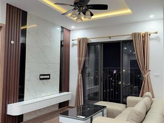 Bán 2 ngủ chung cư saigontel full đồ chỉ hơn 3 tỷ