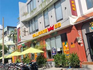 Hẻm 31 ung văn khiêm phường 25, cách đh hutech 50m, dt 8x20m (160m2), kc 3 tầng, giá 23.9 tỷ (tl)