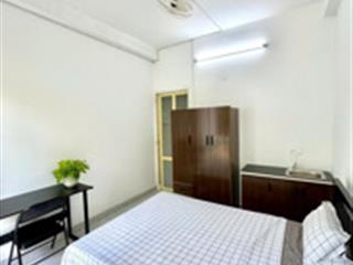 Cho thuê phòng full nội thất, p3, gv. giá 3.5tr/th.  0932 170 *** vy