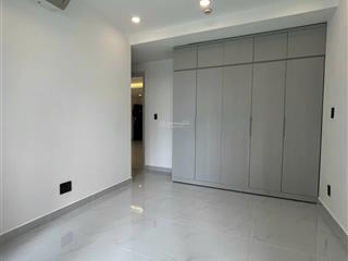 Bán căn hộ scenic valley  phú mỹ hưng, căn góc, 2 phòng ngủ.  loan 0907 904 ***
