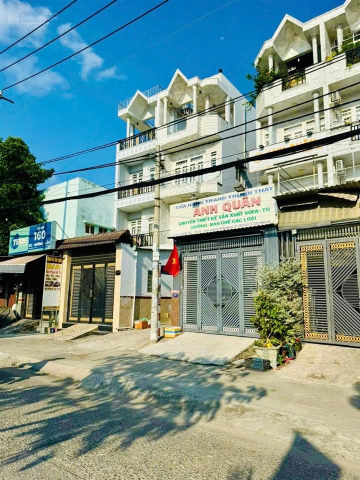 Bán nhà mặt tiền đường mễ cốc f15 quận 8. 3 lầu. giá 7.4 tỷ thương lượng