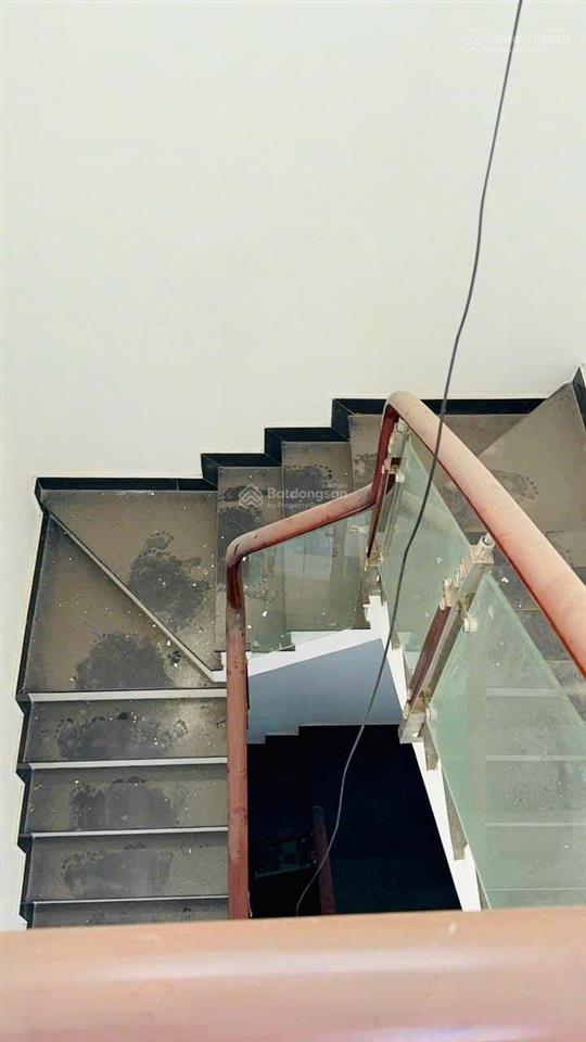 Bán nhà mặt tiền đường mễ cốc f15 quận 8. 3 lầu. giá 7.4 tỷ thương lượng