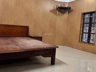 Nhà riêng có điều hòa, đủ nội thất, 60m2 giá 5tr có 3pn điện nước giá dân