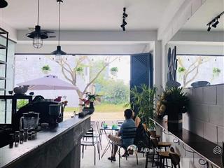 Chào bán căn nhà 3 tầng mt đường tân lưu . trục đường 10.5m . khu tđc tân trà