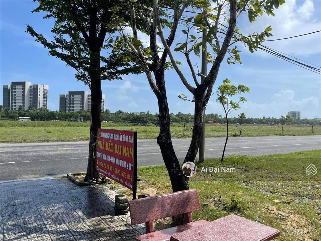 Chính chủ cần chào bán cặp đất biển sơn thuỷ trục đường trần quốc hoàn  dt 225m. hướng nam