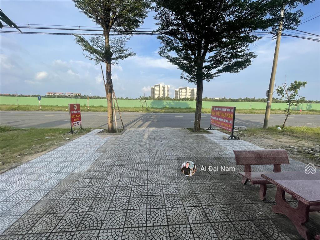 Chính chủ cần chào bán cặp đất biển sơn thuỷ trục đường trần quốc hoàn  dt 225m. hướng nam